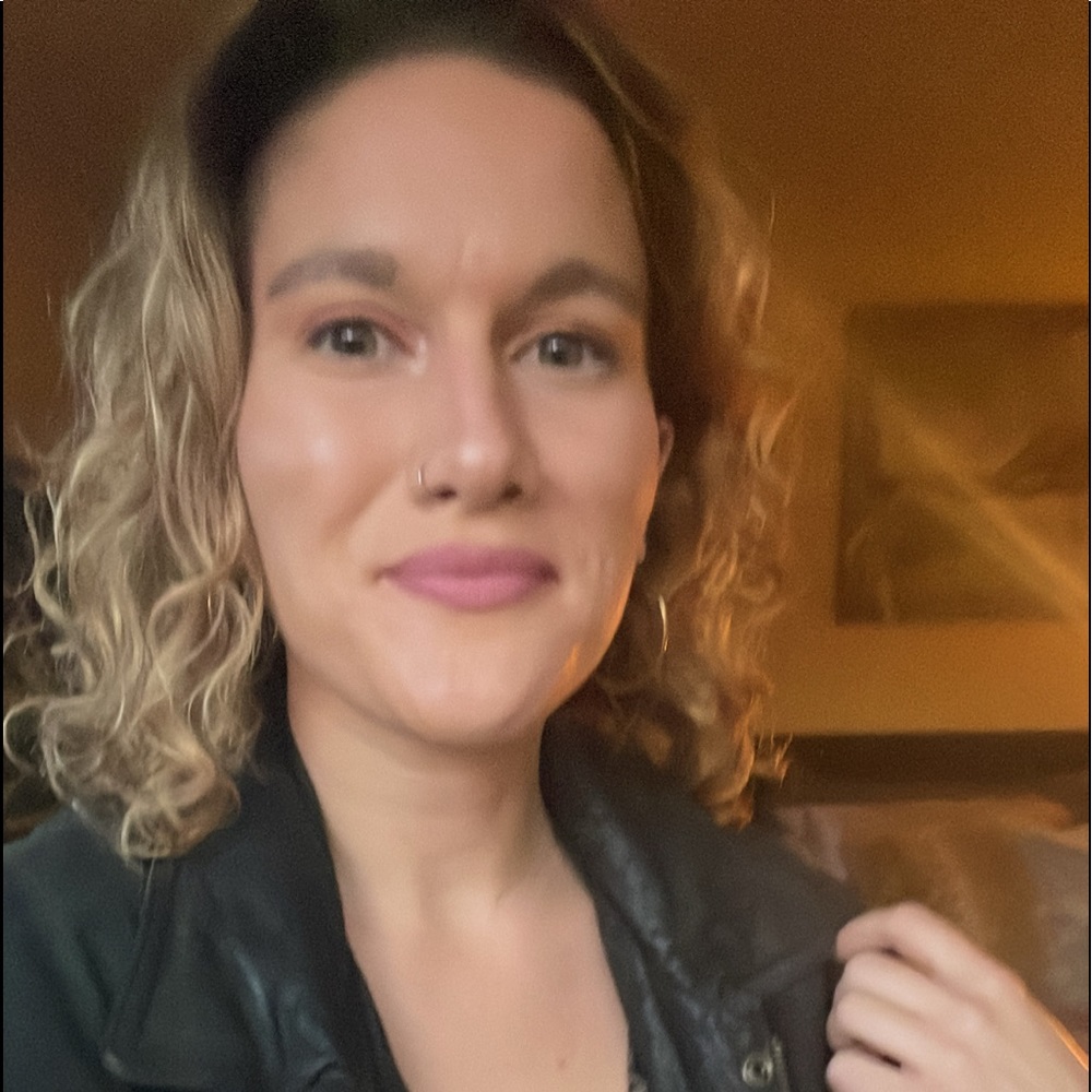 Meet your Posher, Sara